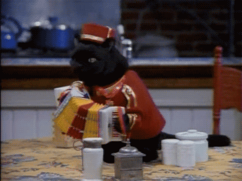 卡迪夫城边路突破频繁，蓝鸟军团全力进攻，卡迪夫蓝调风格是什么车