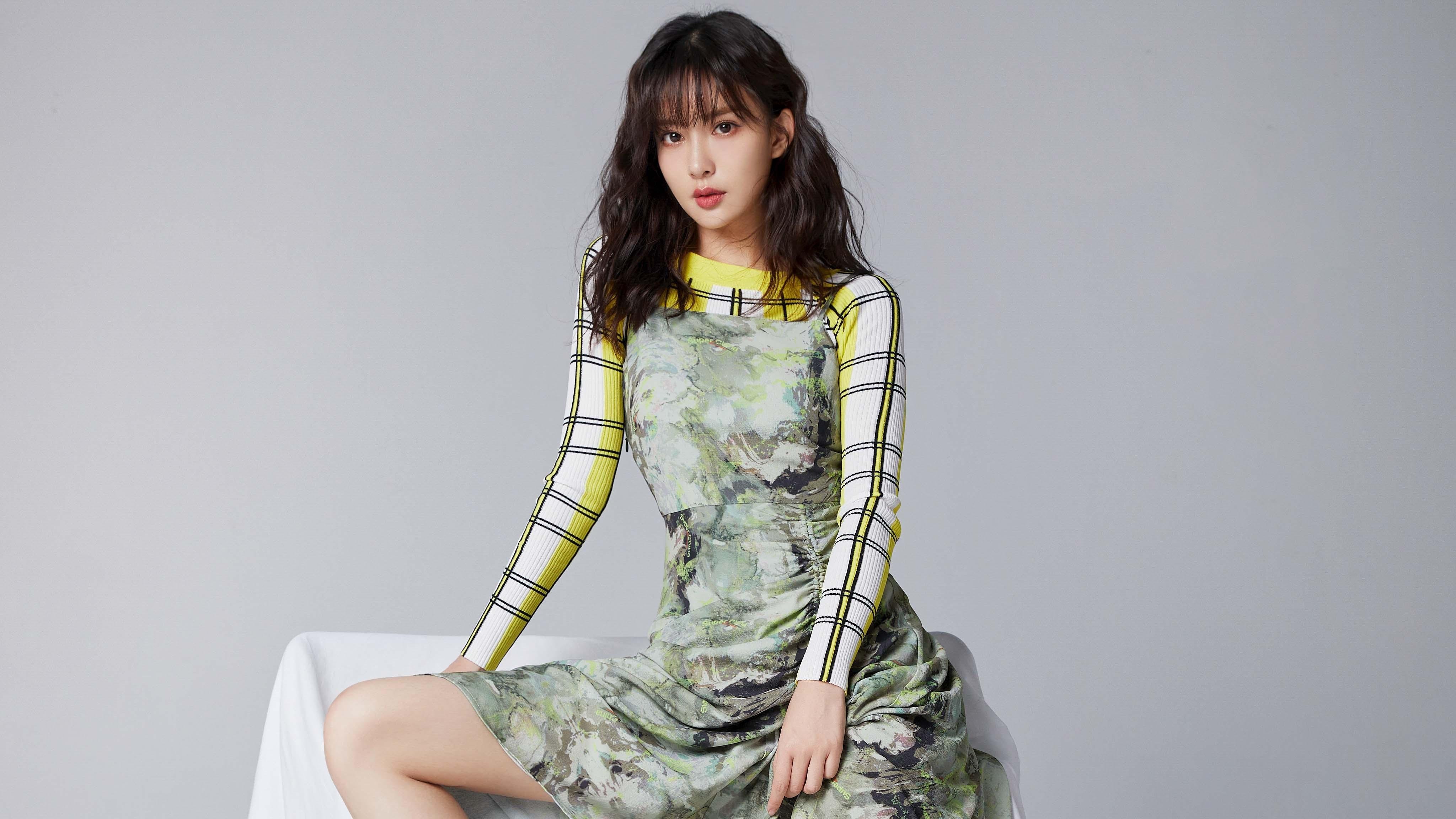 高质量比赛中精彩瞬间不断,球员们奋力拼搏,比赛十分精彩