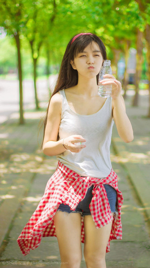 体育新闻中心构建体育多语种内容传播平台，体育新闻专题报道