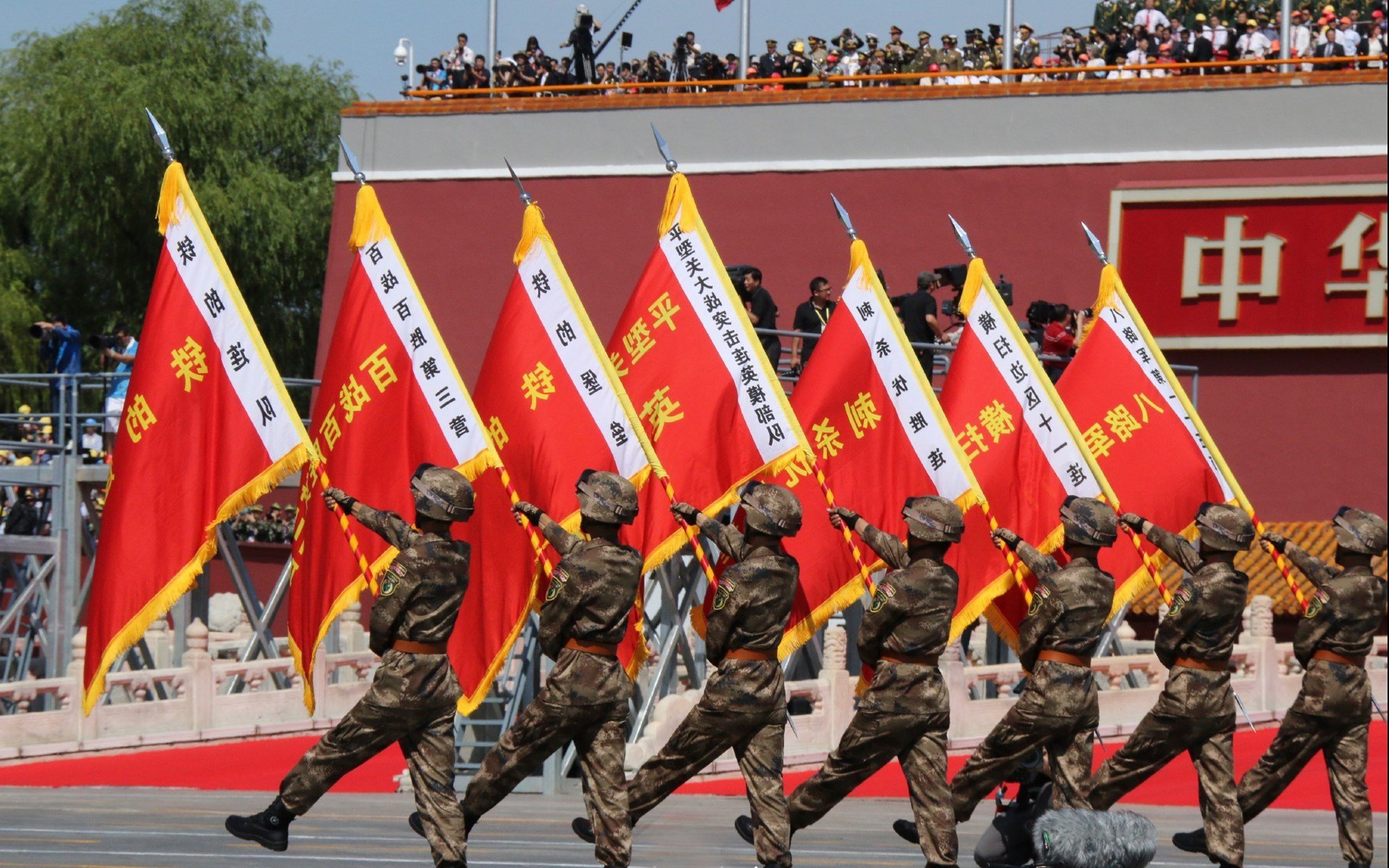 篮网鼓励年轻球迷参与战术讨论活动,篮网励志