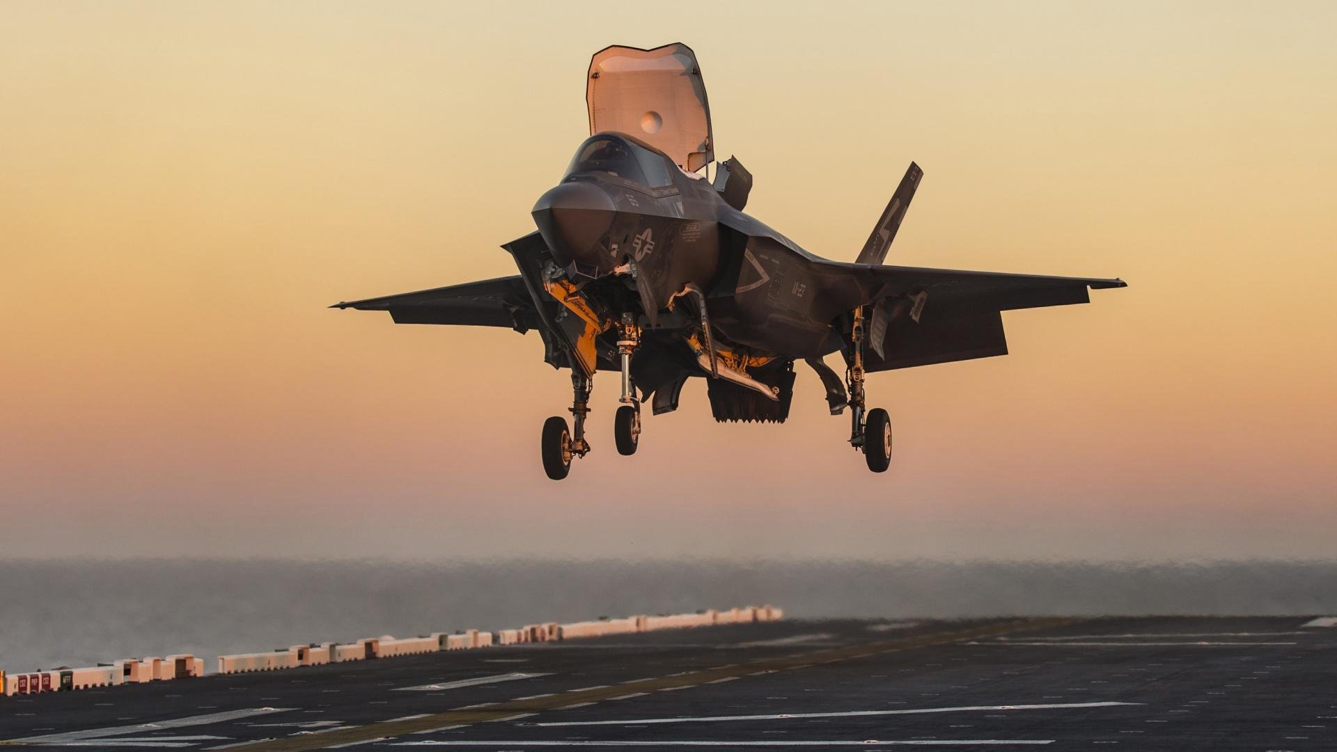 雷霆赛后新闻发布会强调团队执行力提升,新赛季雷霆队球员名单